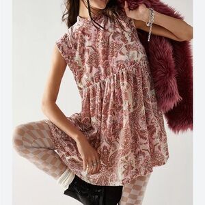 FREE PEOPLE “All The Time” Velvet Mini Dress in pink/cream paisley Size Small